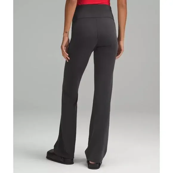 NWT Lululemon Ribbed Softstreme Flared Pant *Regular 33 inseam Gray Size 2